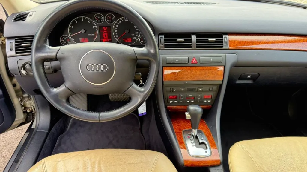 AUDI A6 Limousine 2.4, 170 PSgsdd.webp