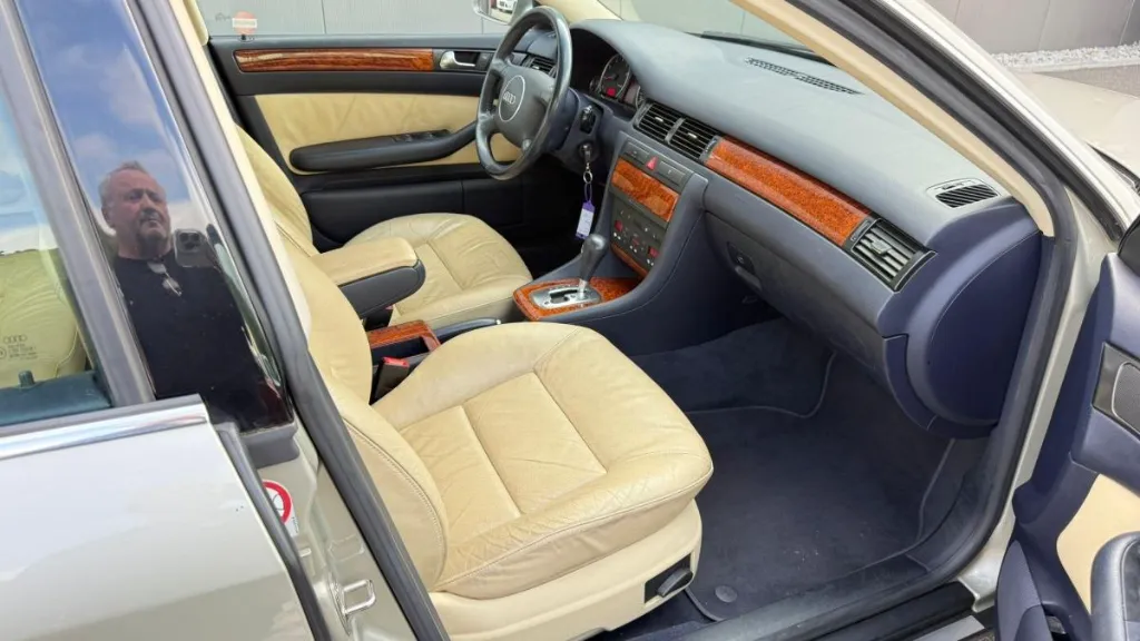 AUDI A6 Limousine 2.4, 170 PSgsd.webp